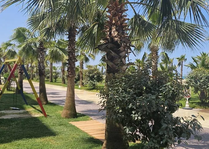 Seaside Escape - 50 M To Shore 2 * Golem (Tirana)