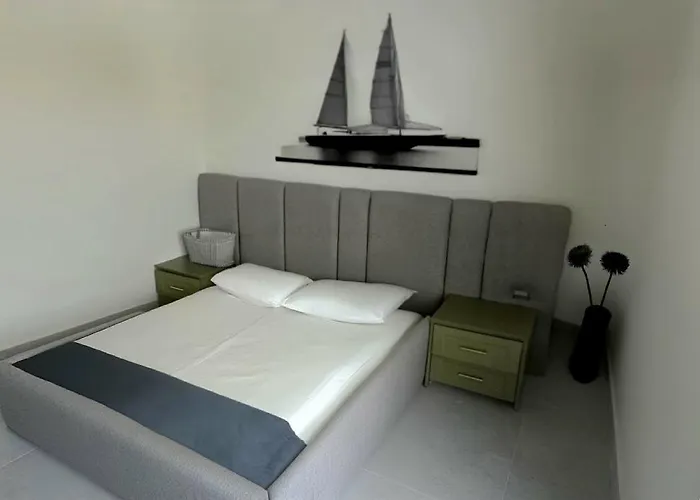 Apartament Seaside Escape - 50 M To Shore 2 *